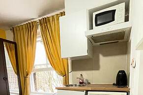 Studio Sleeps 2 With Internet Access