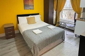 Studio Sleeps 2 With Internet Access