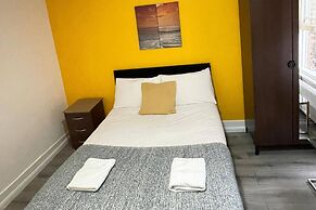 Studio Sleeps 2 With Internet Access
