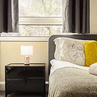 2-bed by Battersea Park