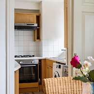 2-bed by Battersea Park