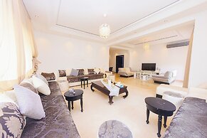 Elegant Apartment in the Heart of Casablanca