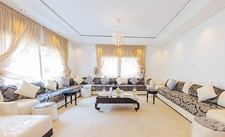Elegant Apartment in the Heart of Casablanca