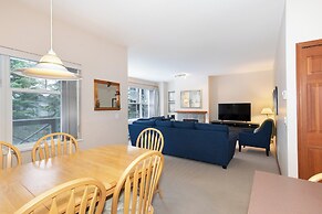 Deer Run by Whistler Premier