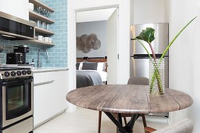 Kasa Collins Park Miami Beach Convention Center