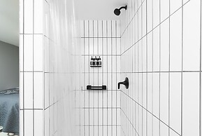 Kasa Collins Park Miami Beach Convention Center