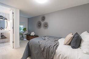 Kasa Collins Park Miami Beach Convention Center