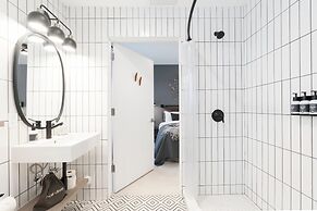 Kasa Collins Park Miami Beach Convention Center