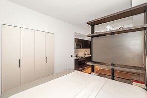 Luxury Studio Downtown Miami Bay View