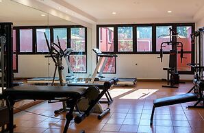 Hostal Del Sol Resort & Spa