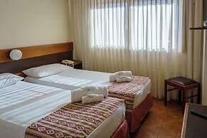 Hostal Del Sol Resort & Spa