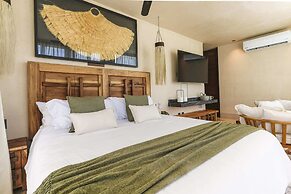 Trobbu Boutique Collection Tulum