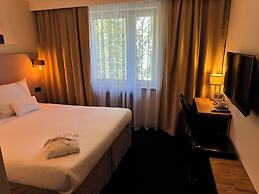 Amber Blue Wellness & SPA