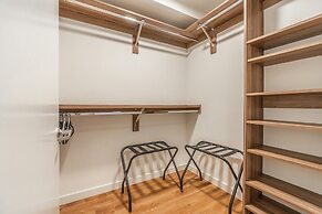 Sophari's Apartments in Bellevue