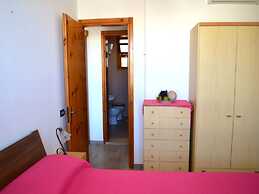 Taki Holiday Home on the First Floor With two Bathrooms in San Foca