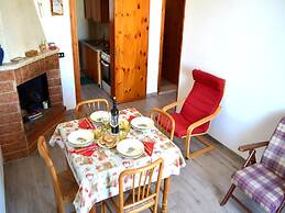 Taki Holiday Home on the First Floor With two Bathrooms in San Foca