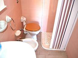 Taki Holiday Home on the First Floor With two Bathrooms in San Foca