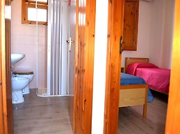 Taki Holiday Home on the First Floor With two Bathrooms in San Foca