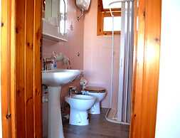 Taki Holiday Home on the First Floor With two Bathrooms in San Foca