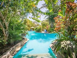 Room-2br Caribbean Condo In Cabarete Cen