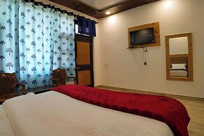 Goroomgo Grand Kailash View Homestay Himachal Pradesh
