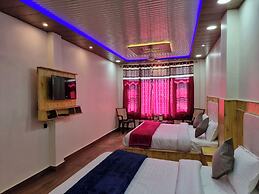 Goroomgo Grand Kailash View Homestay Himachal Pradesh