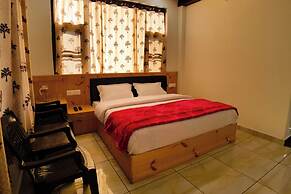 Goroomgo Grand Kailash View Homestay Himachal Pradesh