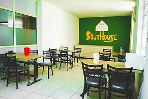 Airport Hotel Ashoka Palace