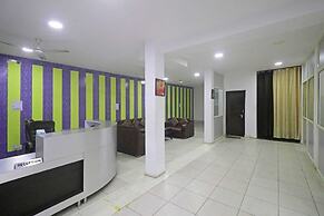 Airport Hotel Ashoka Palace