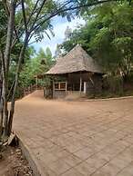 Ngorongoro economy Lodge