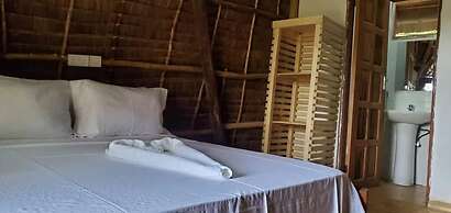 Ngorongoro economy Lodge