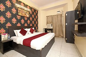 Hotel Sanjary Palace