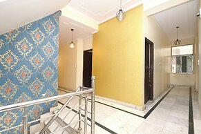 Hotel Sanjary Palace