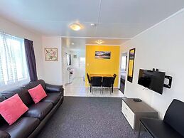 Kowhai motel