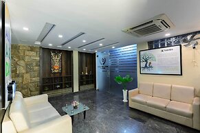 Treebo Cranberry Delight