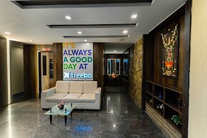 Treebo Cranberry Delight