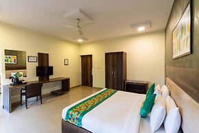 Treebo Cranberry Delight