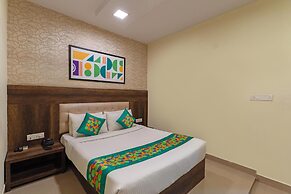 Treebo Cranberry Delight