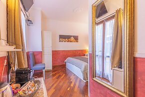 Room-camera Doppia in History House