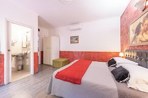 Room-family Room in History House