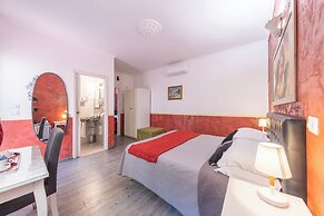 Room-family Room in History House