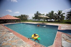 Mekandi Riverside Resort