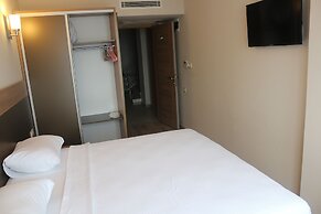 Longoz Hotel