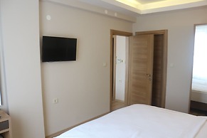 Longoz Hotel
