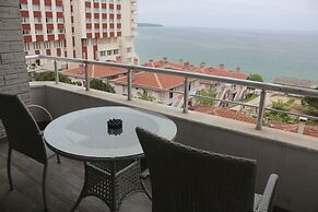 Longoz Hotel