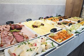 Hotel GLAR Conference & SPA