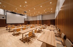 Hotel GLAR Conference & SPA