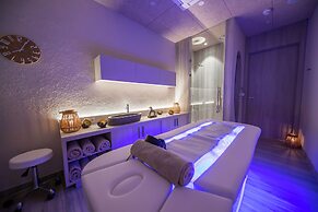 Hotel GLAR Conference & SPA