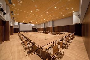 Hotel GLAR Conference & SPA