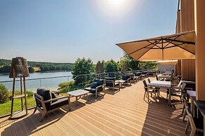 Hotel GLAR Conference & SPA